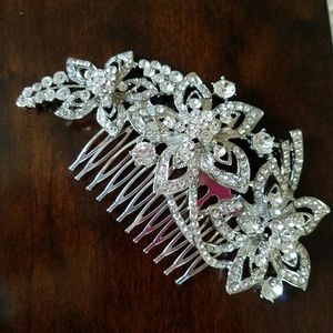Rhinestone hair comb